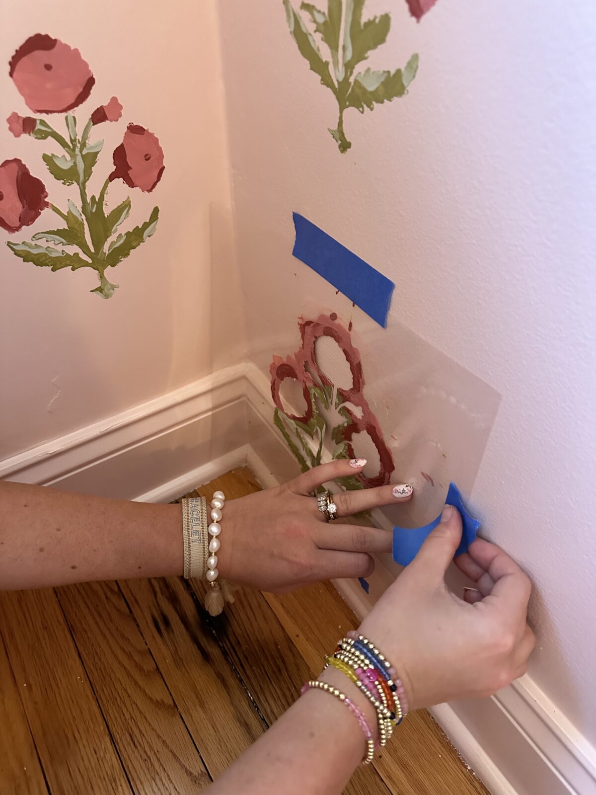 Getting the Look of High-End Wallpaper with Stencils | clare-sullivan.com